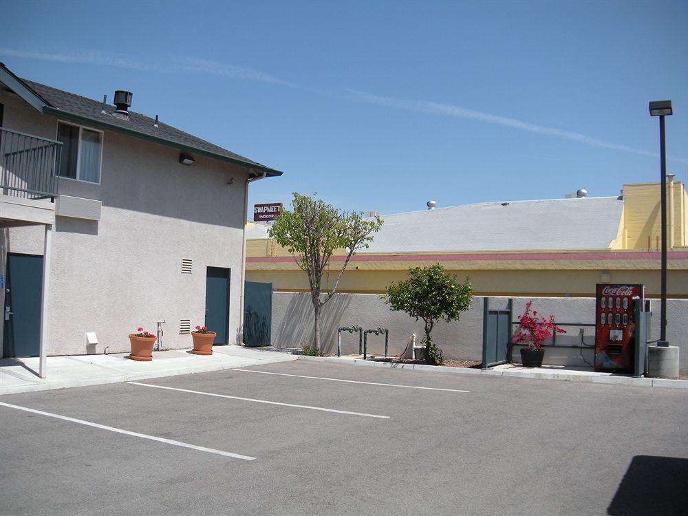 Western Motel Salinas Luaran gambar